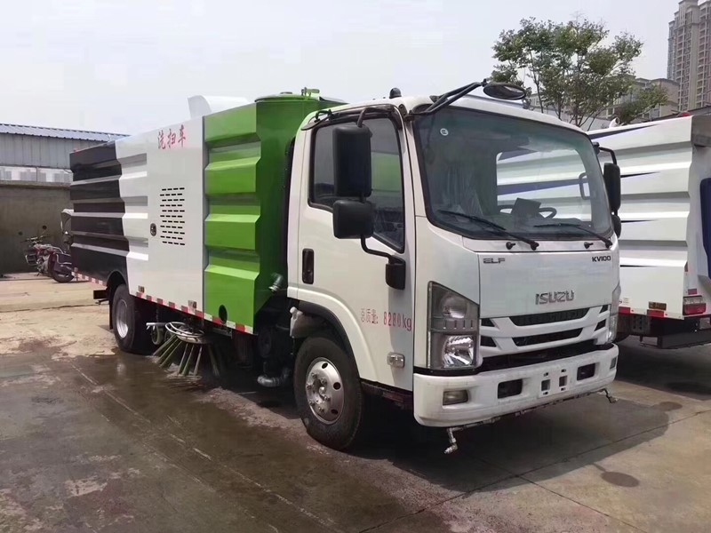 庆铃五十铃洗扫车-8方洗扫车